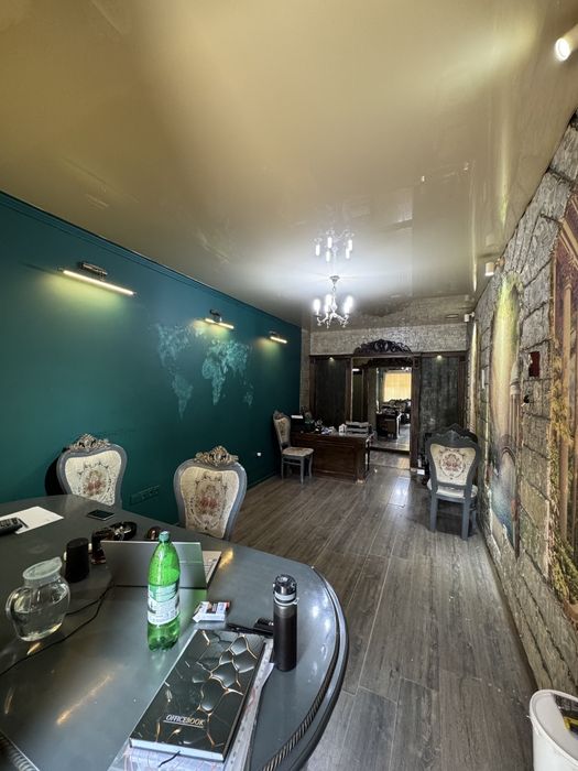 Срочно. Свое нежилое помещение. Вдоль дороги Амир Темур. Шахристан.