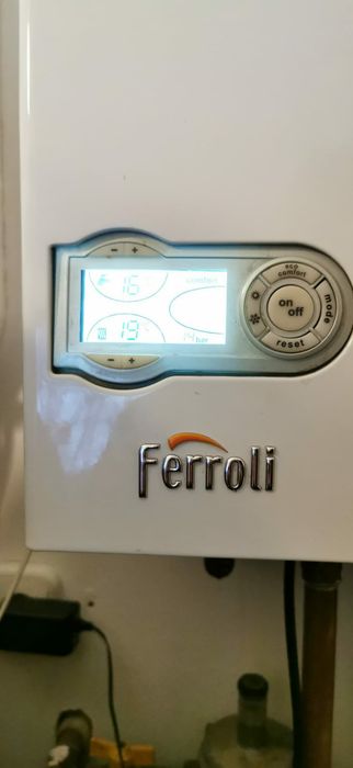 Repar Centrale Termice pe loc orice model Piese de schimb Reparații  4