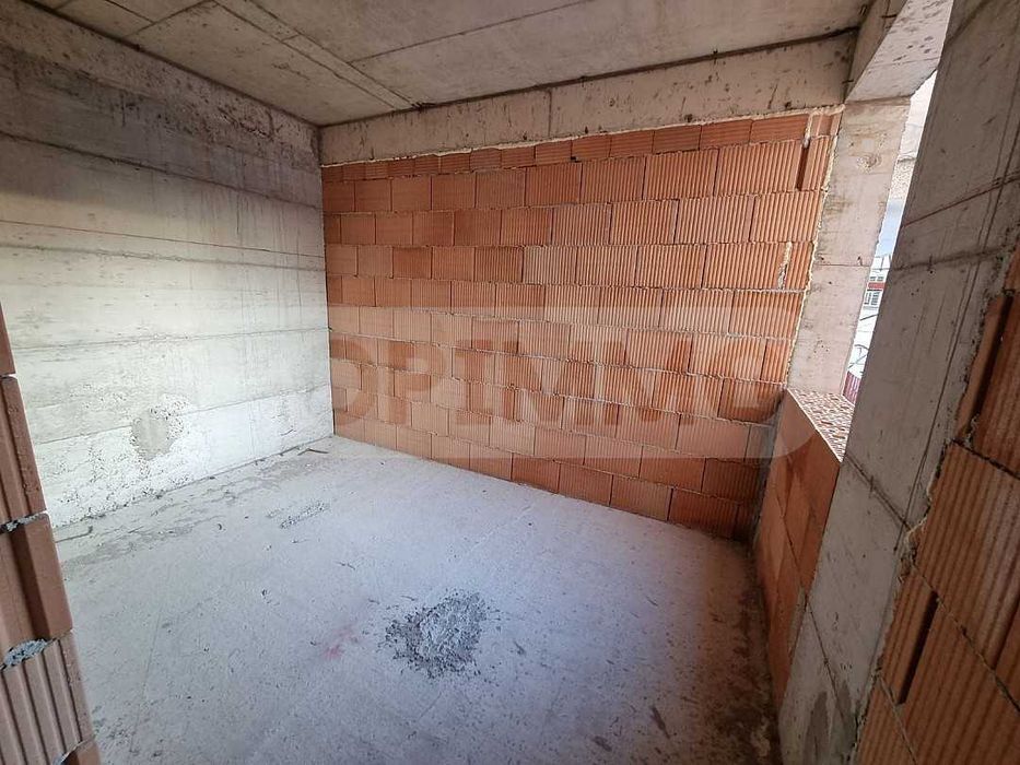 Четиристаен апартамент ново строителство в кв. Изгрев