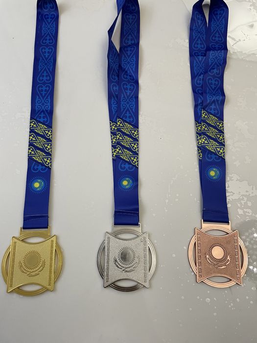 Комплект медалей для награждения