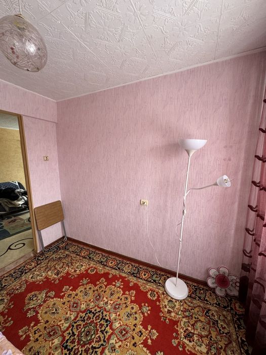 Продам трехкомнатную