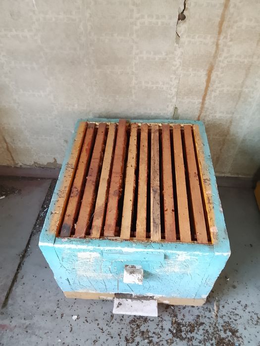 Продам ули с рамками