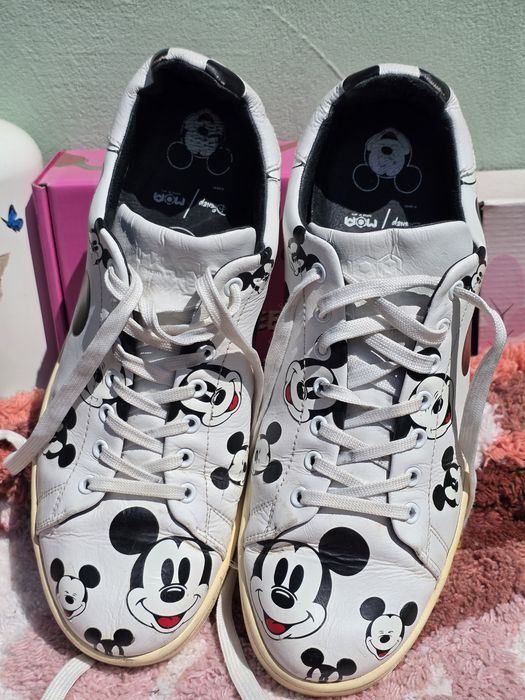Moa x Disney кецове естествена кожа