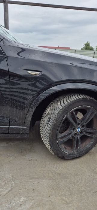 Aripa dreapta bmw x3 f25 xdrive n47 2.0d 184cp Euro 5 cod culoare 475