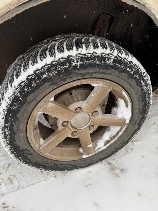 Продам диски с шипа на ниву.