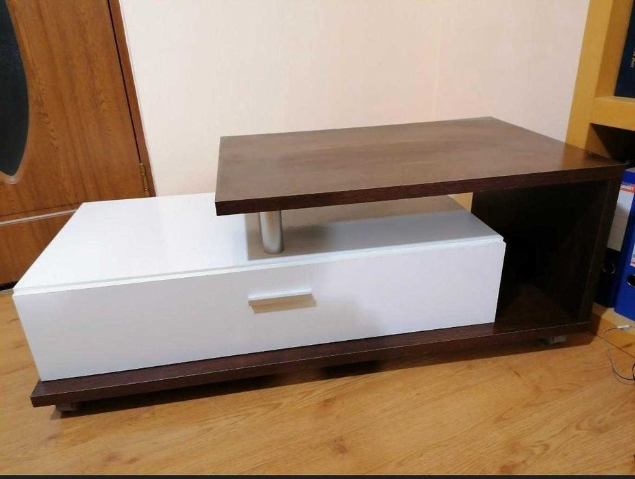 Comoda eleganta televizor
