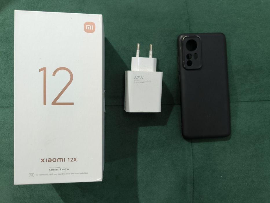 Продам телефон xiaomi 12x