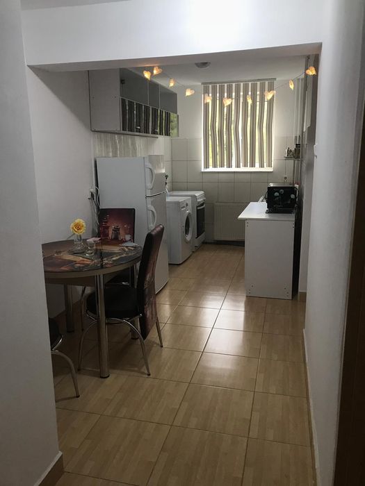 Închiriez apartament ultracentral