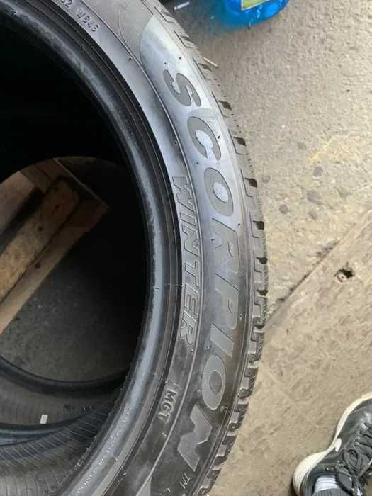 295/40 R20 Pirelli SCORPION WINTER