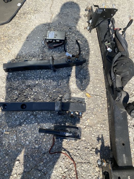 Теглич за Мерцедес Е класа  Mercedes E klasa W211  kombi