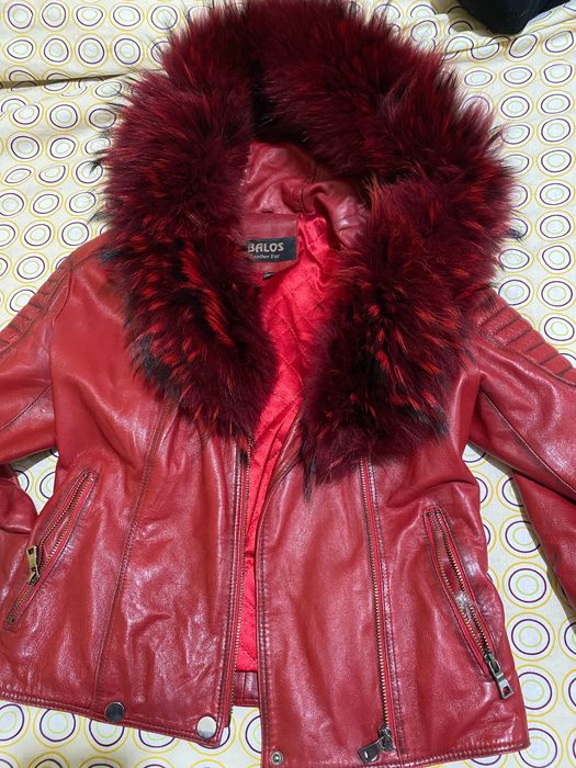 Червено кожено яке естествен косъм