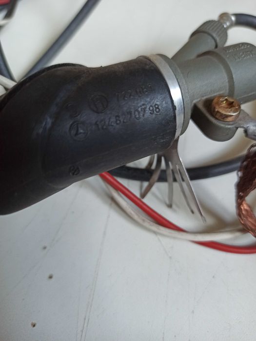 Автомобильная антенна