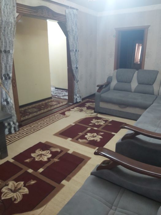 Arenda kvartira 5 mikrorayon 2 xona 3 xona qilingan