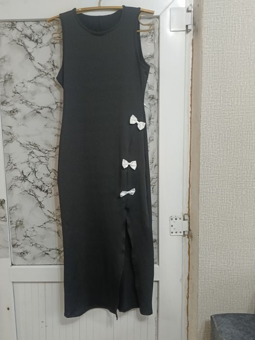 Продам по 1500 ТГ вся одежда