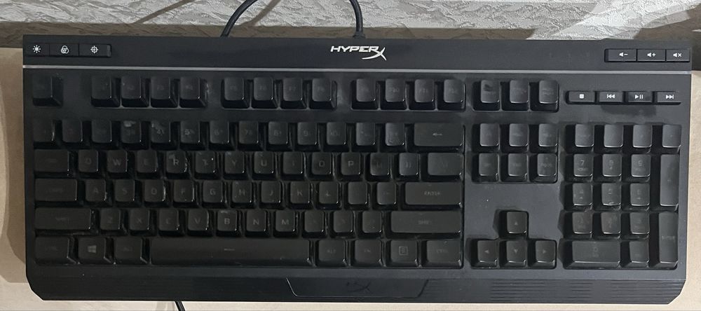 Клавиатура HyperX
