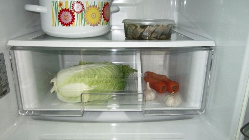 Продам двухкамерный холодильник LG. No first.