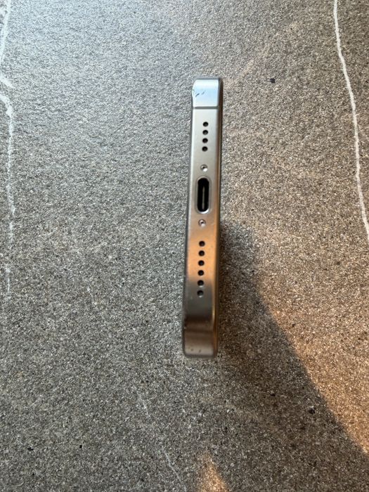 Перфектен ! iPhone 16 Pro Max 256GB Natural Titanium 91% Battery