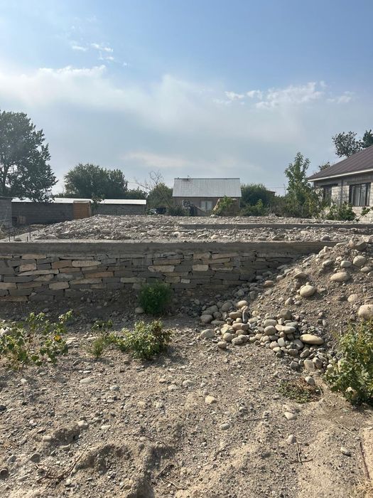 Продам участок с фундаментом