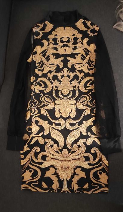 Парти рокля по тялото,, дълъг ръкав призрачен