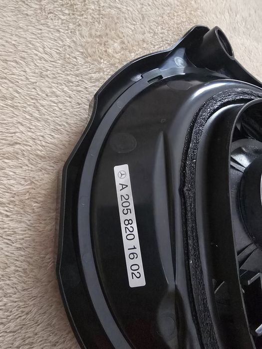 Subwoofer dreapta mercedes