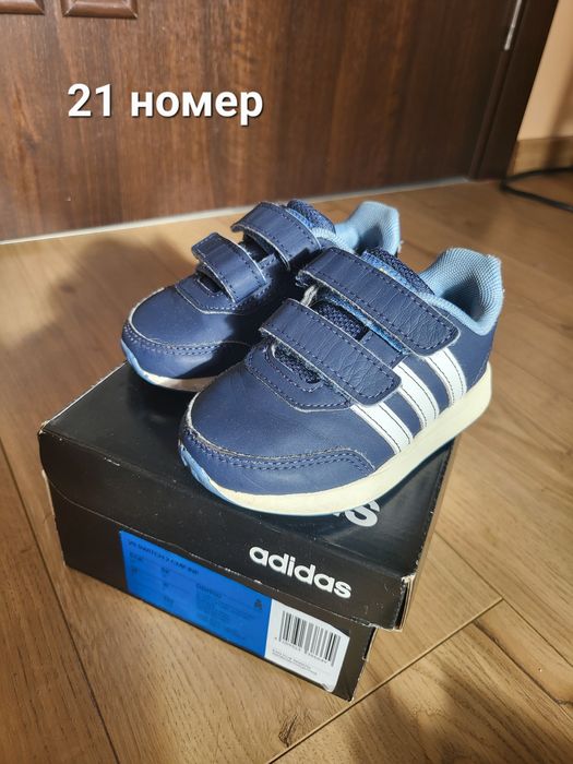 Бебешки/детски  маратонки Adidas/ Адидас  21 и 20 номер