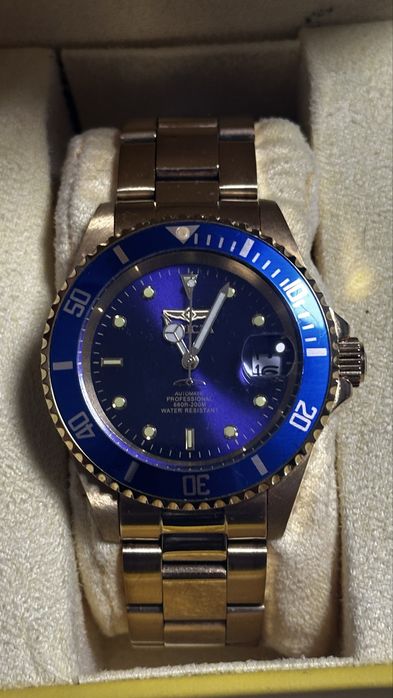 Invicta Pro Diver Automatic 89300B – златист, пълен комплект