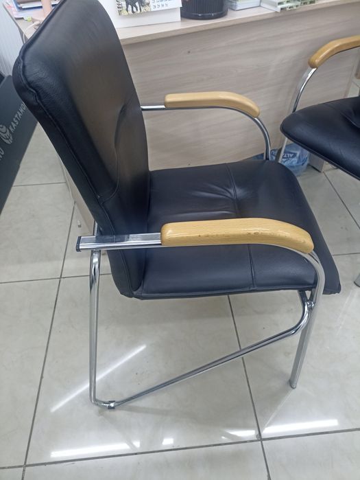 Продам Офисное кресло