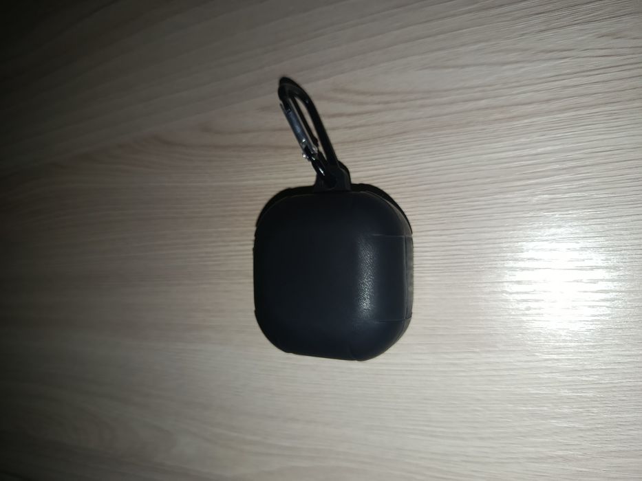 Продам наушники .