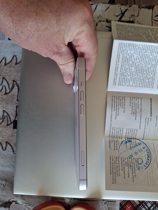 iPhone 14   512GB.  като нов без  драскотини