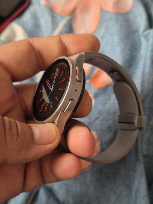 Samsung watch 5 pro Titanium 45mm