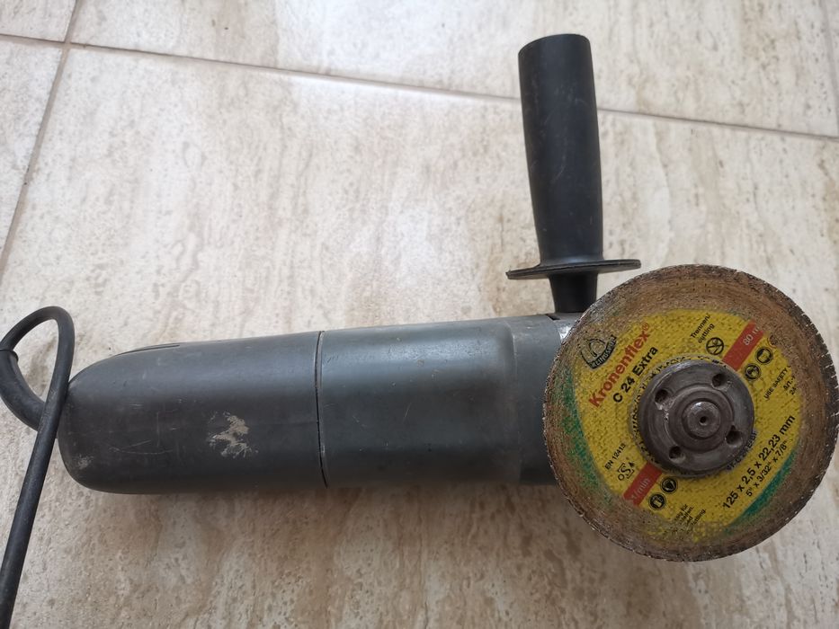 Flex polizor unghiular funcționează bine