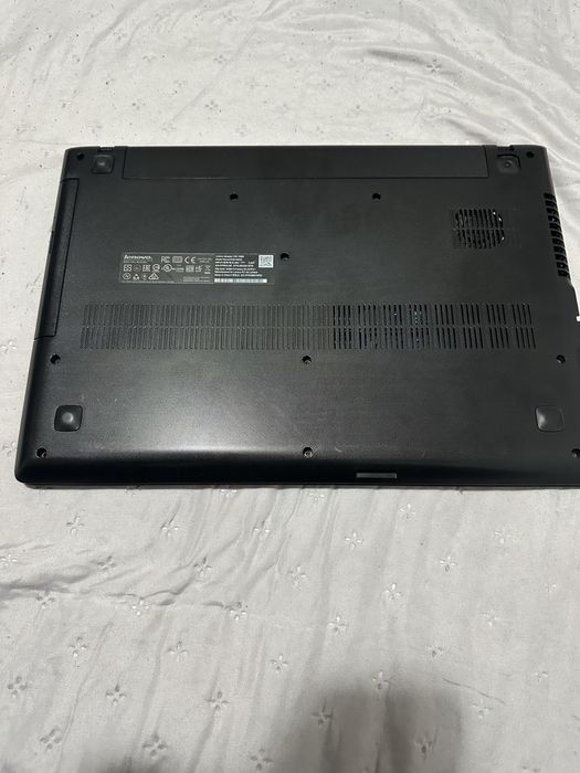 Laptop Lenovo IdeaPad