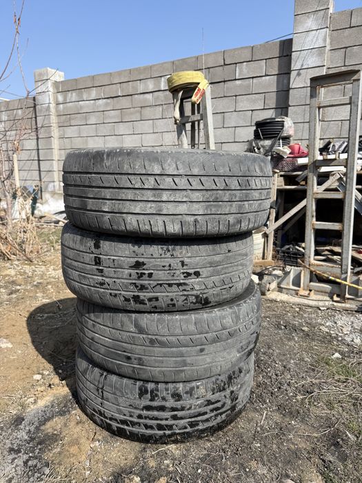 Покрышка летный 215/55/17