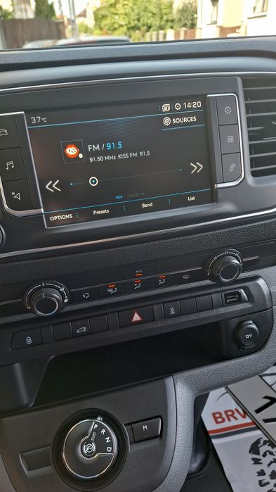 Peugeot Expert 2018 Variante auto retro ofer diferenta