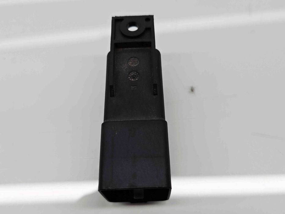 Releu  Volkswagen Golf 5 (1K1) [Fabr 2004-2008] 038907281D