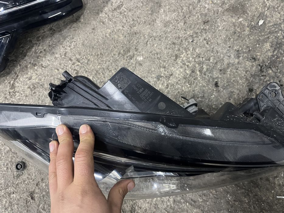 Фар Suzuki SX4 S Cross 2013- ляв и десен