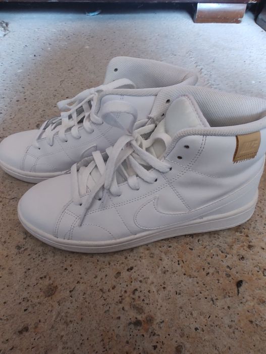Vând încălțăminte Nike