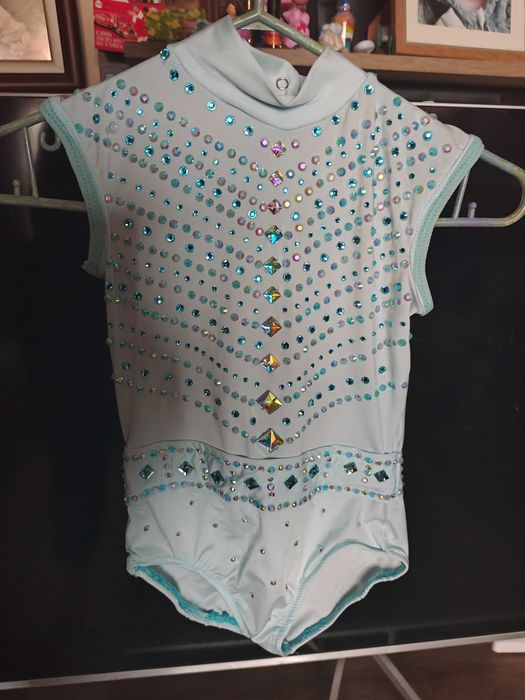 Трико за художествена гимнастика 134