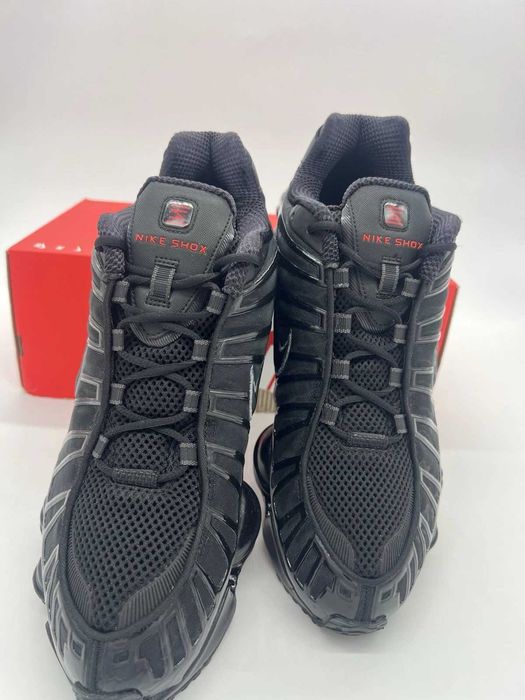 Обувки NIKE  Air Max Plus  Shox BLACK + КУТИЯ / 40 - 45 НОМЕР
