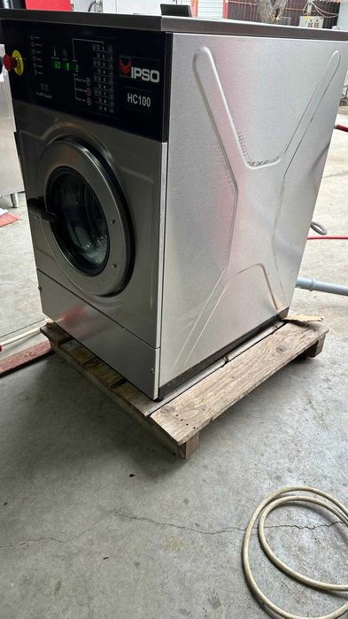 Masina de spalat rufe profesioanala IPSO HC100 Uscator rufe IPSO 220