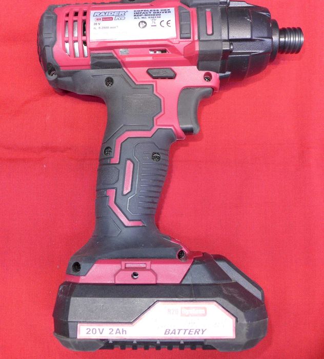 За ремонта на автомобила:100% работещи акумулаторни помощници