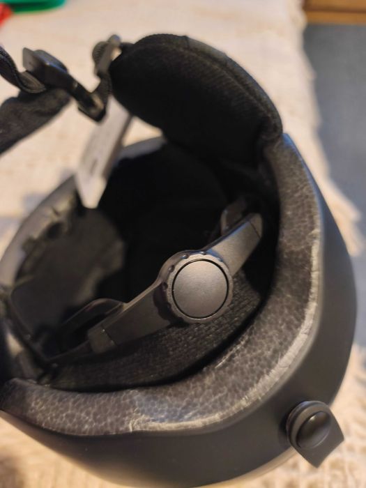 Чисто нова детска ски каска Намалена