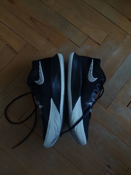 Nike Kyrie Flytrap 6 обувки