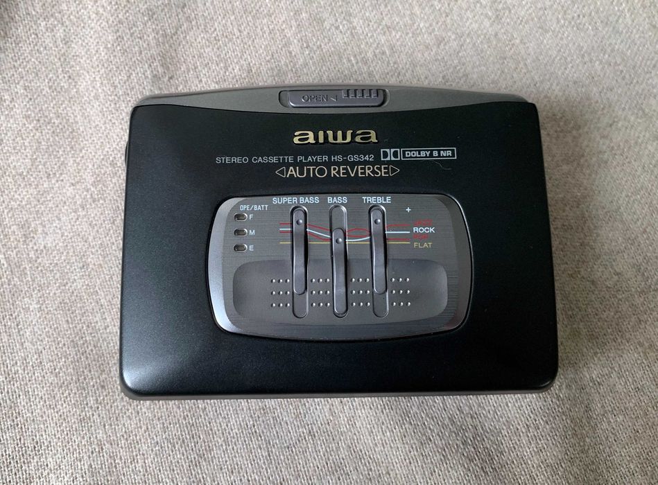 Walkman Aiwa HS-GS342 vintage Super Bass nou la cutie lipsă capac bate