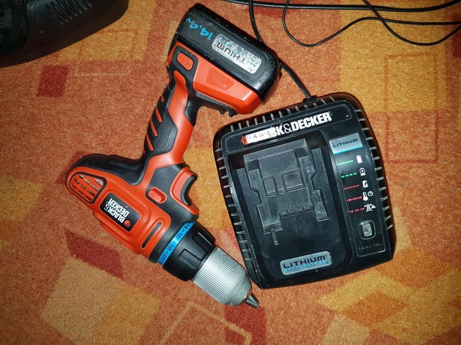 Bosch 9.6v+incarcator universal bosch