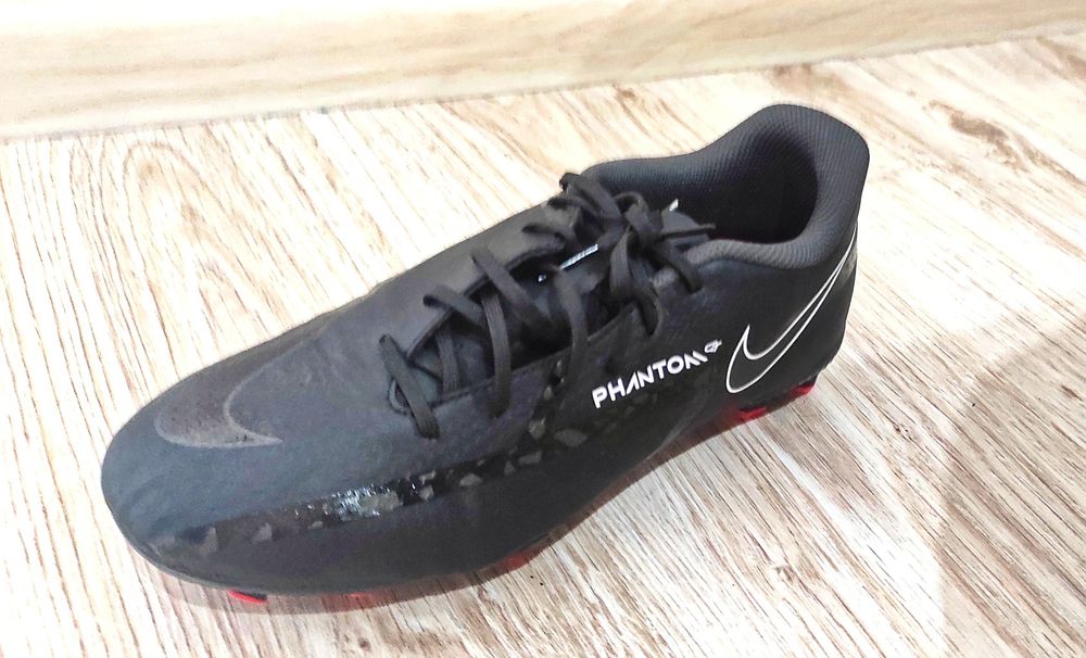 Nike Phantom GT2 Academy FG/MG Junior