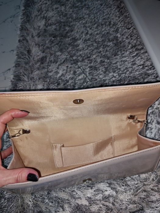 Genti de ocazie, plic si clutch