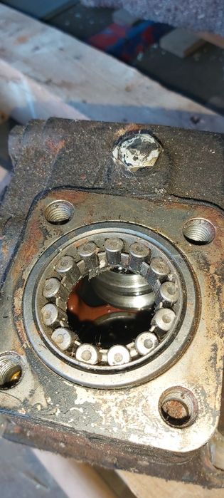 Кормилна кутия за владимирец Т 25