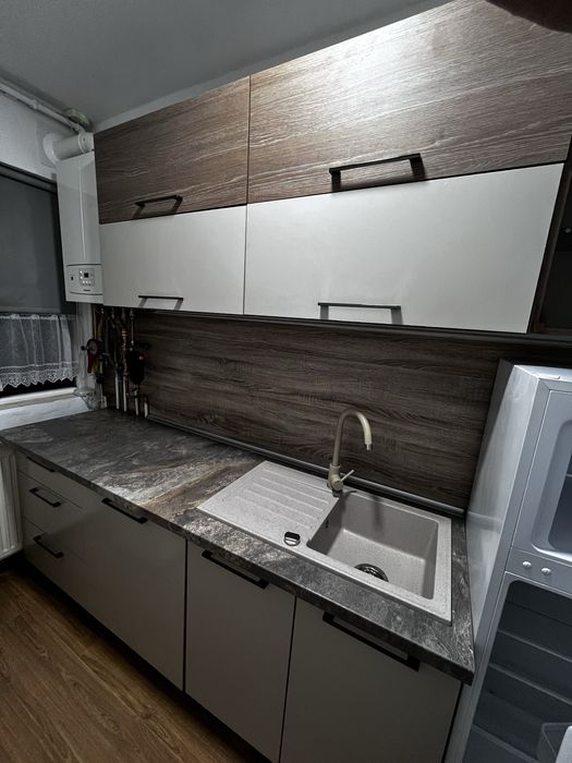 Inchiriez apartament cu 2 camere
