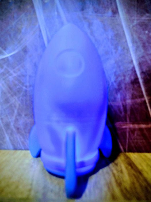 3D Нощна лампа Ракета